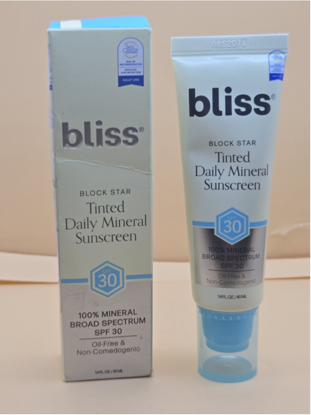 Bliss Block Star Tinted Daily Mineral Sunscreen SPF 30 1.4 oz 40ml - NIB Sealed